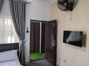 Adorable 1 bedroom apartment with superfast wifi
